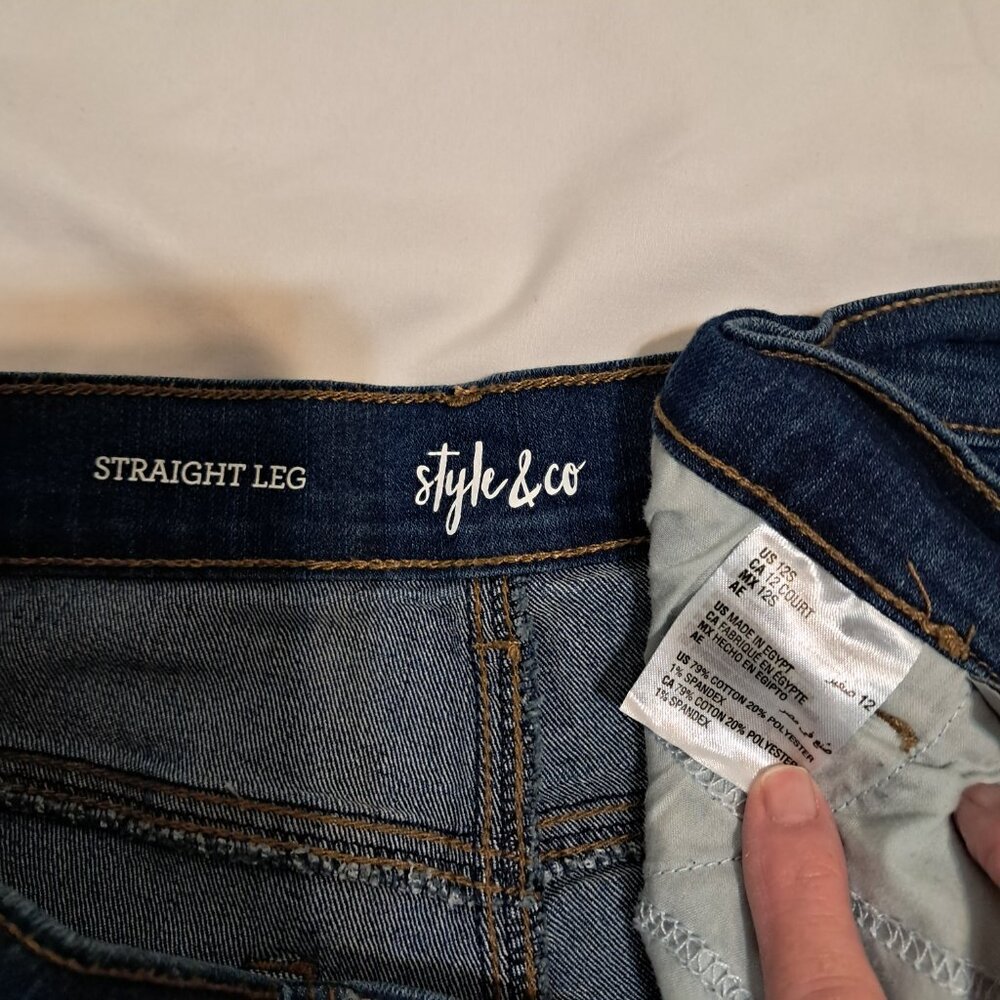 Style & Co - Picture 2 of 4